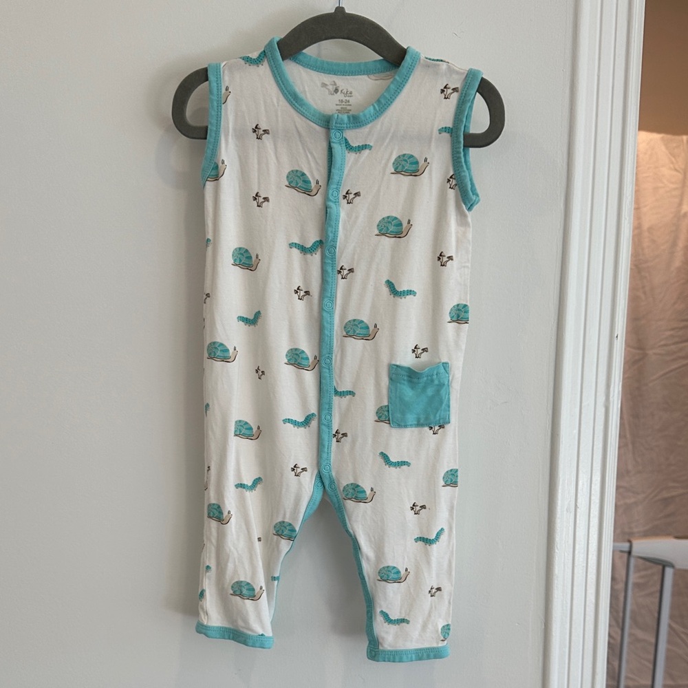 Adorable Kyte BABY Sleeveless Baby Romper with Animal Print size 18-24 months